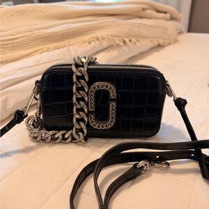 Marc Jacobs Black Croc-Embossed Crossbody Bag with Silver Chain
